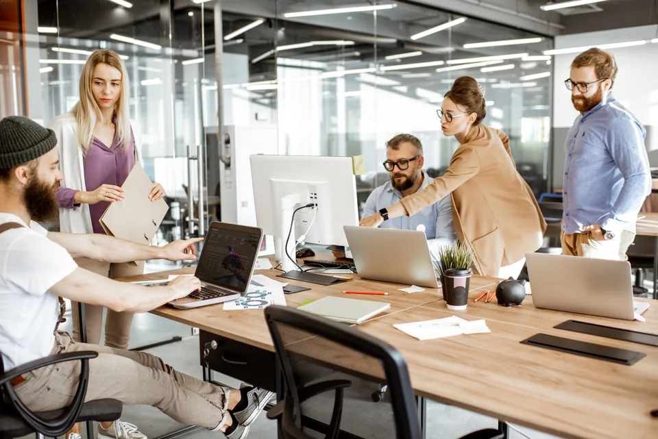 Coworking space Business registration address offered: collaboration in an open office